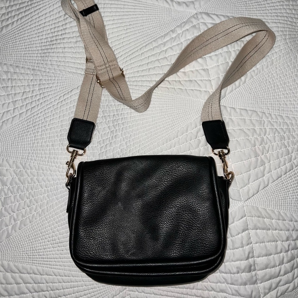 Universal Thread Black Crossbody Bag with Tan Strap